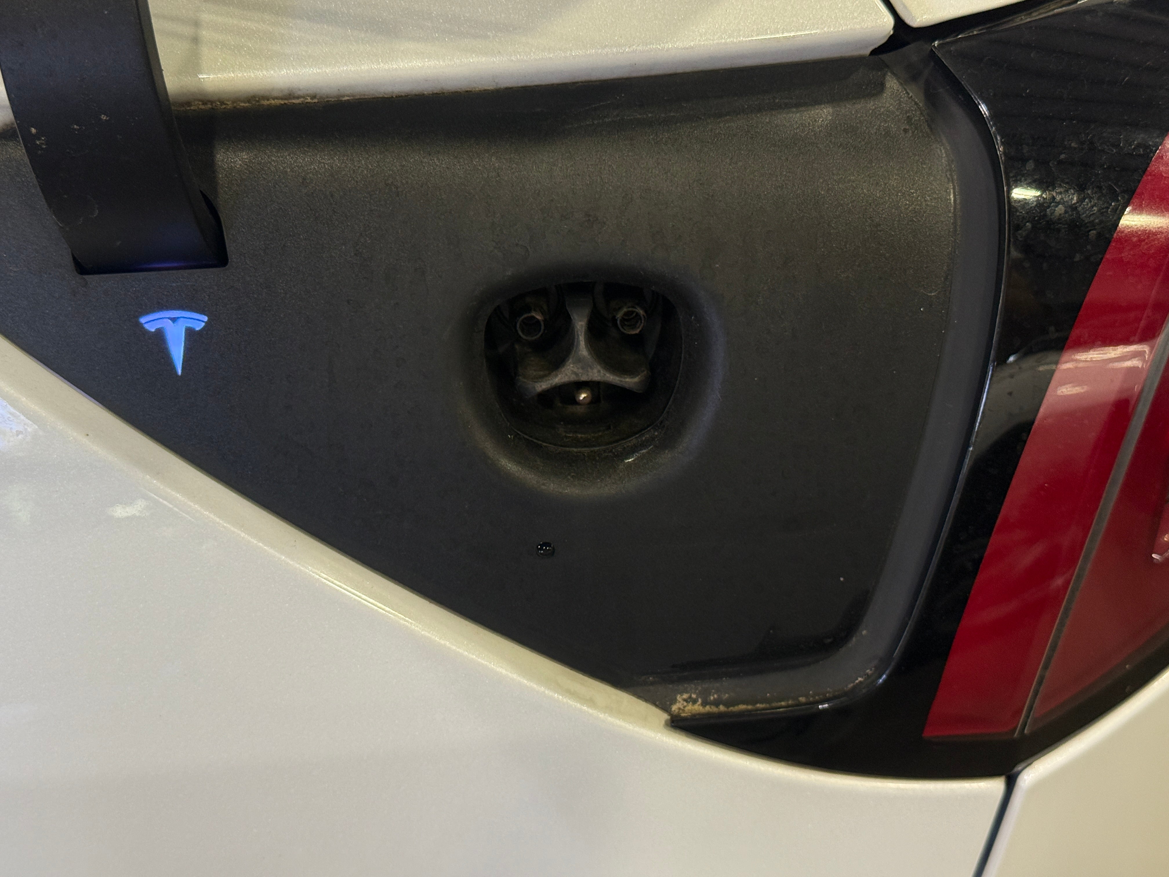tesla model y 2022 7SAYGDEFXNF462273 image tesla model y 2022 7SAYGDEFXNF462273 image